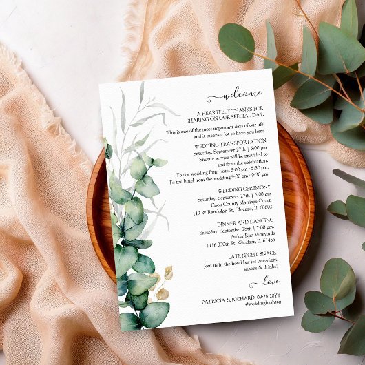 Papier Mariage au milieu de la verdure d'eucalyptus : Pro