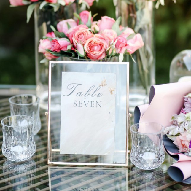 Papier Mariage élégant blanc Doves Numéro de table (Créateur téléchargé)