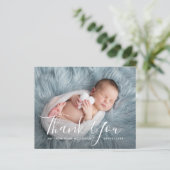 Papier MERCI | faire-part de naissance de script en lettr (Debout devant)