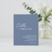 Papier Minimum Dusty Blue Moderne Budget Mariage Invitati (Debout devant)