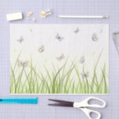 Papier Mousseline Beaux papillons dans Sunlit Grass Ethereal (Artisanat)