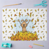 Papier Mousseline Chien Jouant dans un seau de feuilles d'automne - (Artisanat)