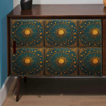 Découpage des soleils en laiton