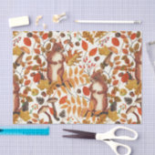 Papier Mousseline Écureuils d'automne et flore automnale sur le blan (Artisanat)