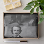 Papier Mousseline Edgar Allan Poe Holding a Skeleton Halloween Art (Cadeau)