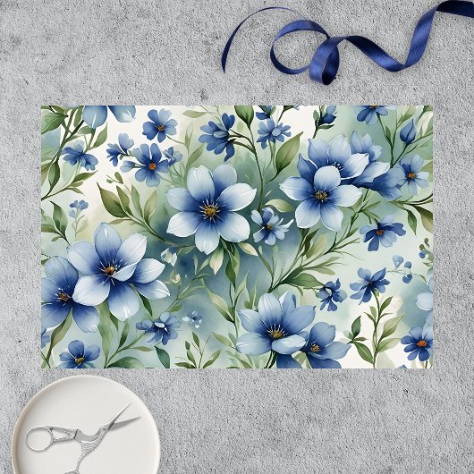 Papier Mousseline Elégante aquarelle bleu Fleurs avec Feuilles verts