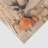 Papier Mousseline Ephémère de la Pêche antique Découpage en fleurs v (Détail)