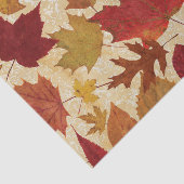 Papier Mousseline Feuille d'automne sur le beige (Détail)