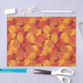 Papier Mousseline Feuilles mouillés tombés. Arrière - plan automatiq (Artisanat)