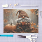 Papier Mousseline Gnome adorable avec cacao chaud à côté d'un citrou (Artisanat)