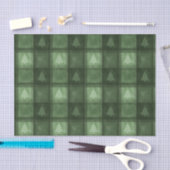 Papier Mousseline Green Plaid With Fir Tree Shapes Christmas Pattern (Artisanat)