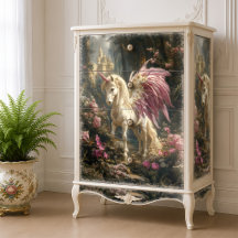 Licorne à ailes roses découpage magique de la forê