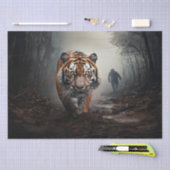 Papier Mousseline Marcher Vieille forêt surréelle de tigres noirs et (Artisanat)