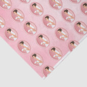 Papier Mousseline Mariée en robe Mariage blanche tenant un bouquet (Détail)