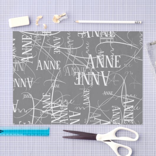 Papier Mousseline Nom personnalisé gris répété (Artisanat)