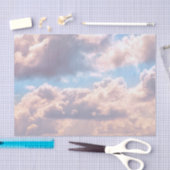 Papier Mousseline Nuages fluffés roses illuminés dans un ciel bleu (Artisanat)