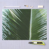 Papier Mousseline Overlapping Palm Fronds Tropical Green Abstract (Artisanat)