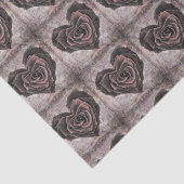 Papier Mousseline papier rose de coeur goth (Détail)
