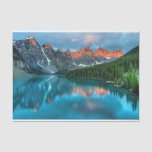 Papier Mousseline Paysage de montagne et de lac pittoresque