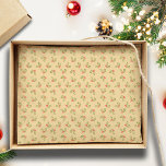 Papier Mousseline Red Green Kitschy Vintage Holly Berry Noël<br><div class="desc">Papier de Noël nostalgique créé à l'aide de l'aquarelle kitschy dessinée à la main sainte et baies dans un style fantaisiste. Coordination du papier d'emballage disponible. Art original de Leslie Larson.</div>