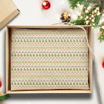Papier Mousseline Rouge Vert traditionnel Chandail de Noël Fun<br><div class="desc">Papier de tissus de Noël Whimsical créé à l'aide de motifs d'aquarelle dessinés à la main dans un motif rayé doux inspiré d'un pull. Coordination du papier d'emballage disponible. Art original de Leslie Larson.</div>