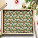 Papier Mousseline Rouge Vert traditionnel ornements de Noël cloches<br><div class="desc">Papier de tissu de Noël d'inspiration vintage créé à l'aide d'aquarelles kitschy dessinées à la main et de cloches sur un arrière - plan vert profond. Coordination du papier d'emballage disponible. Art original de Leslie Larson.</div>