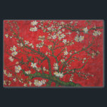 Papier Mousseline Van Gogh Almond Blossoms Rouge<br><div class="desc">Tissue Paper représentant la peinture à l’huile de Vincent van Gogh Almond Blossoms (1890) en rouge. Un amandier fleurit des fleurs blanches devant un ciel rouge. Un grand cadeau pour les amateurs d'impressionnisme et d'art hollandais.</div>