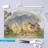 Papier Mousseline Vintage Easter Chicks Under an Umbrella (Artisanat)