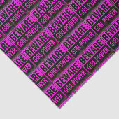 Papier Mousseline VOYAGE Fille Power - Panneau en métal noir rose Da (Détail)