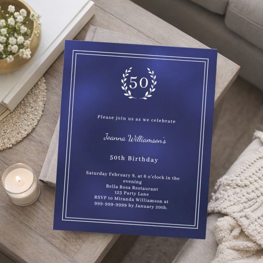 Papier Navy blue white wreath elegant birthday invitation