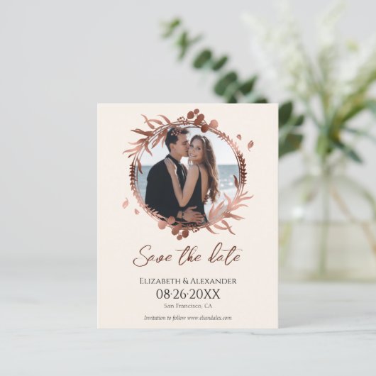 Papier Pêche légère Wreath Photo Enregistrer la date (Debout devant)