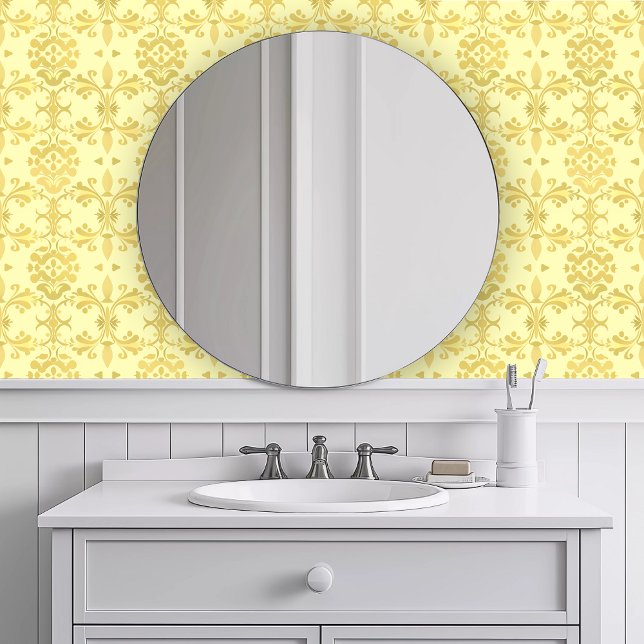 Papier Peint Décoratif Jaune Monochrome (Monochromatic Decorative Yellow Wallpaper in a white bathroom.)