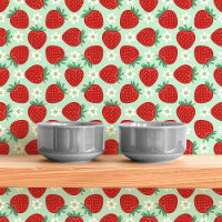 Fraises Rouges Et Fleurs Sur Fond Vert Menthe