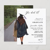 Papier Photo Budget Elle L'A Fait Graduation Invitation (Devant / Derrière)