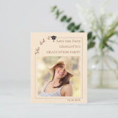 Papier Photo Champagne Graduation Save the Date card (Debout devant)