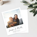 Papier Photo instantanée du budget 2 Enregistrer la date<br><div class="desc">** LE PAPIER SATIN EST PAPIER MINCE. METTEZ À NIVEAU LE PAPIER POUR UN PAPIER PLUS ÉPAISSE. A UNE OPTION POUR ENVELOPPES. *** Économisez de l'argent sur les invitations officielles avec cette petite invitation qui a une option pour les enveloppes. Préparez vos invités pour l'extraordinaire mariage avec votre photo instantanée...</div>