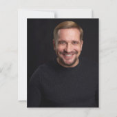 Papier Photo man cheers birthday invitation (Dos)