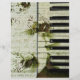 Papier Piano vintage et orchidées blanches sur vieux papi (Dos)