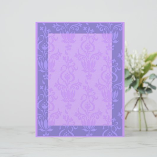 Papier Pourpre damassé (Debout devant)