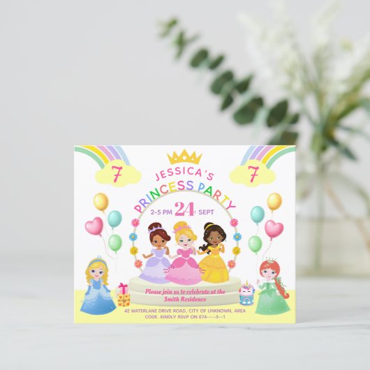 Papier Princess Party Invitation d'anniversaire (Debout devant)