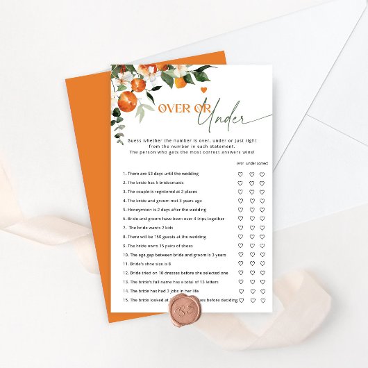 Papier Principale serrez les agrumes sur ou sous le jeu d