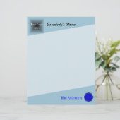 Papier Ruban de fleurs bleues par Kenneth Yoncich (Debout devant)