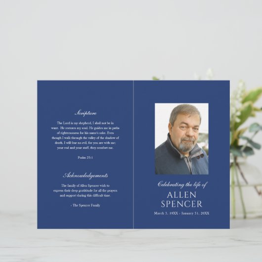 Papier Simple Elegant Marine Blue Modern Funeral Programm (Debout devant)