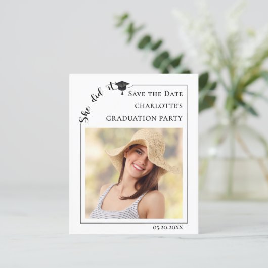 Papier Simple modern photo Graduation Save the Date card (Debout devant)