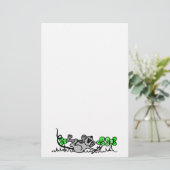 Papier Souris Jouant En Shamrock (Debout devant)