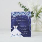 Papier Sweet 16 bleu marine robe invitation florale (Debout devant)