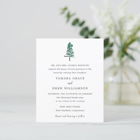 Papier Tamara Pine Tree Faire-part de mariage moderne (Debout devant)
