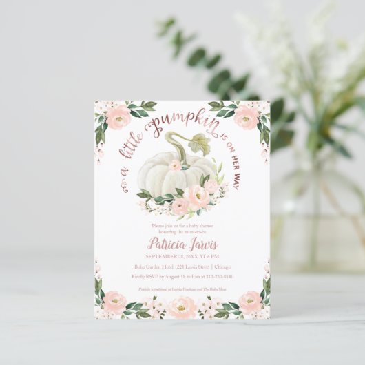 Papier Un Baby shower Budget Un Peu Citrouille Invitation (Debout devant)