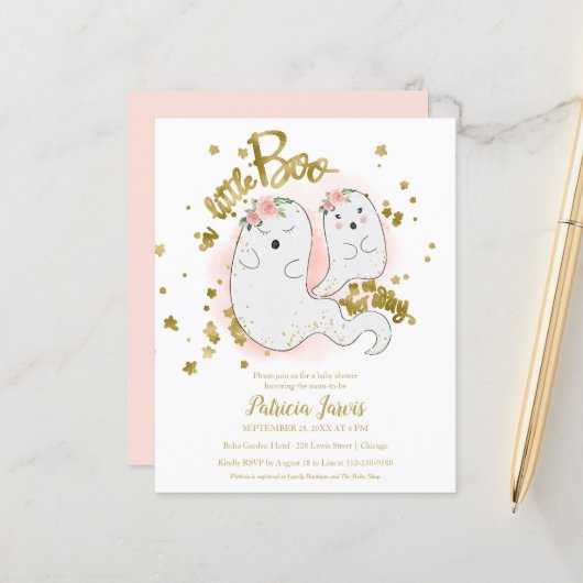 Papier Un petit budget Boo Invitation Baby shower fille (Devant/Arrière en situation)