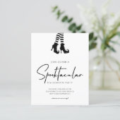 Papier Whimsy Halloween Party Black and White Invitation (Debout devant)